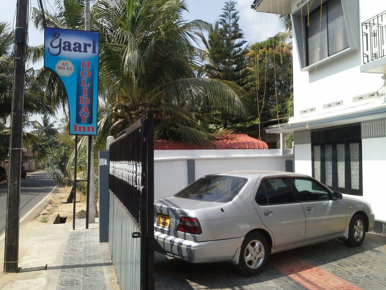 Yaarl Holiday Inn Jaffna Exterior foto